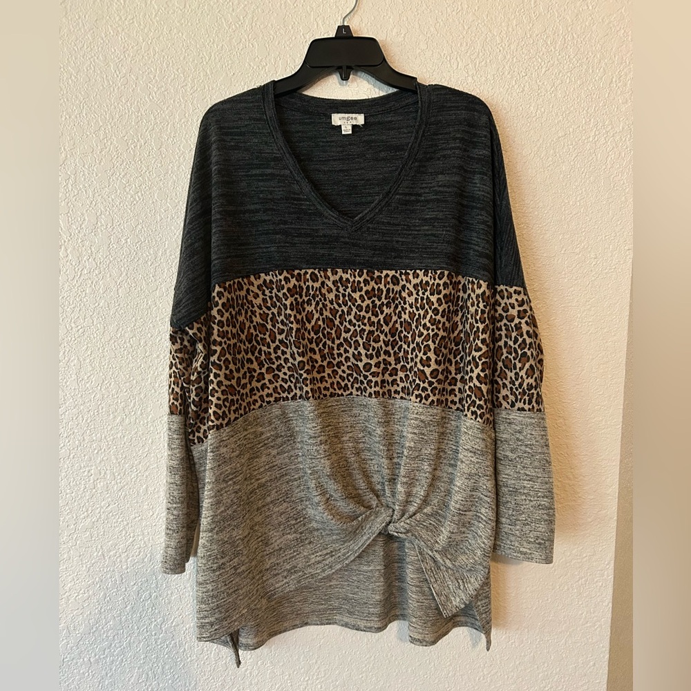 Umgee Women's Leopard Long Sleeve Heathered Colorblocked Top Size Large